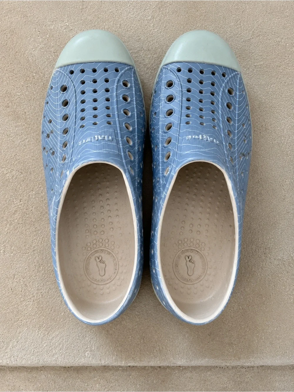 Native Jefferson Bloom Print Slip-On Size J1 Waterproof Kids Sandals Water Shoes